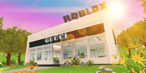 gucci sweatsuit red roblox display|Gucci garden Roblox.